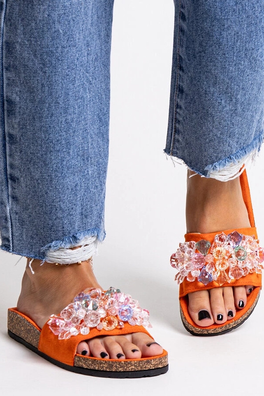 Tongs orange décorées de pierres... Tongs orange décorées de pierres...