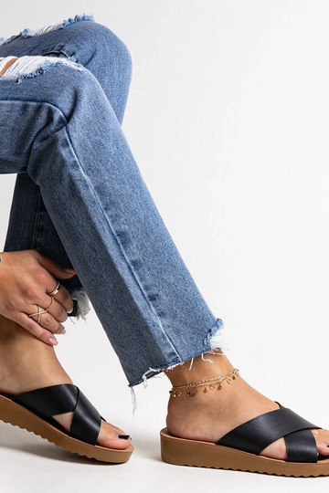 Sandales compensées noires en cuir ecko de Burtuka