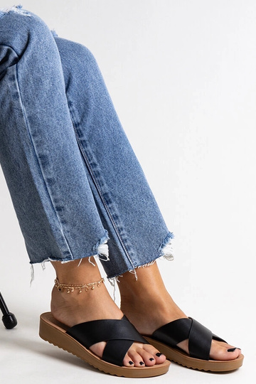 Sandales compensées noires... 2