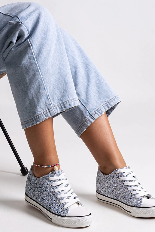 Baskets montantes brillantes bleues... Baskets montantes brillantes bleues...