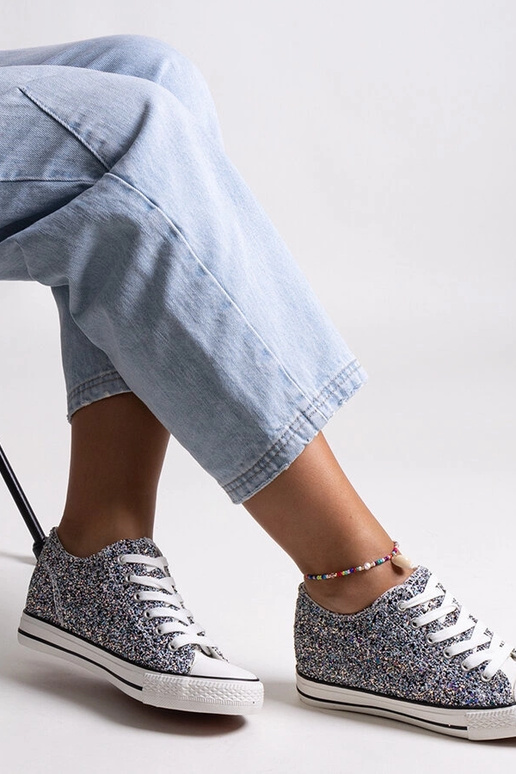 Baskets montantes brillantes noires... Baskets montantes brillantes noires...