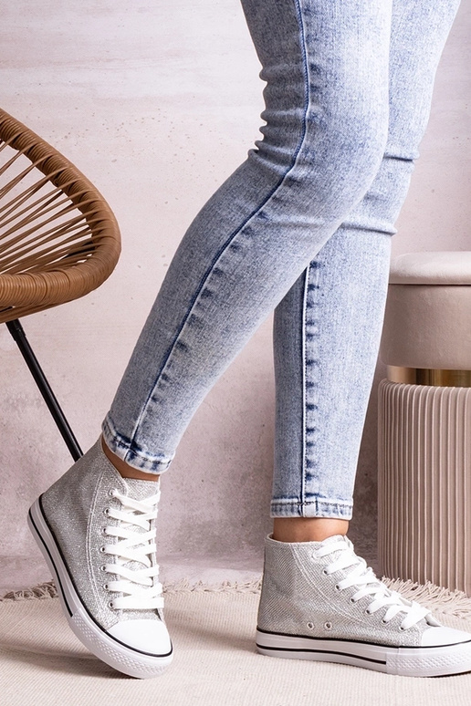 Baskets montantes argentées en mesh...