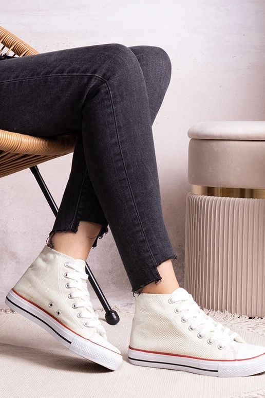 Baskets montantes blanches en mesh...