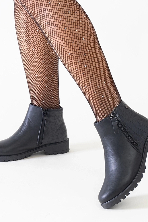 Bottines noires avec motif crocodile...