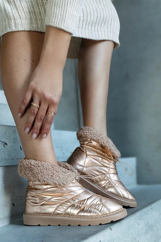 Bottes de neige isolées avec revers...