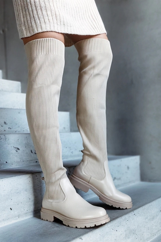 Bottes longues beiges avec tige...