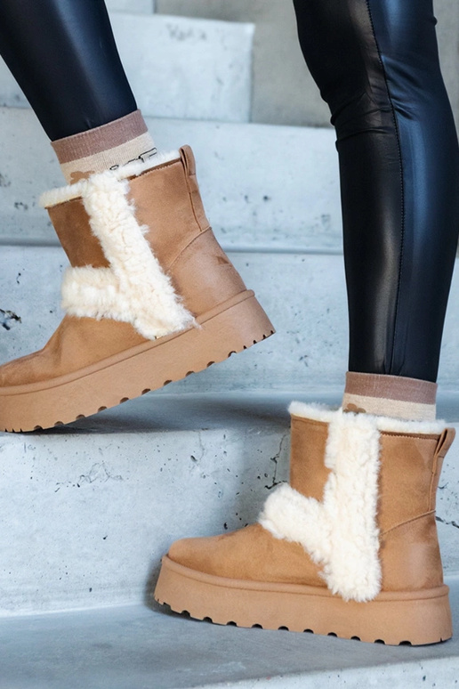 Bottes de neige en éco-suède beige...