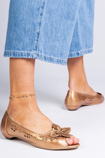 Ballerines dorées à bout...