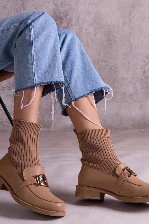 Bottines beige foncé avec tige en... Bottines beige foncé avec tige en...