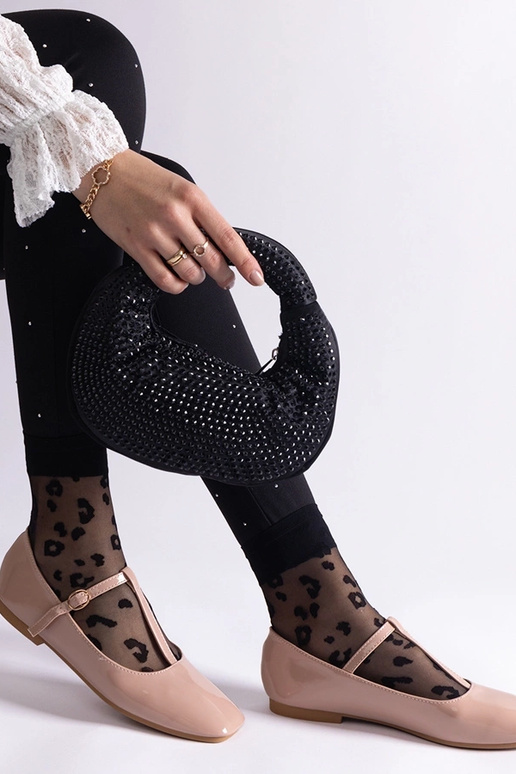 Ballerines en cuir verni beige avec...