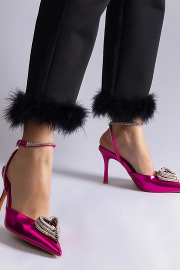 Escarpins roses à bout...