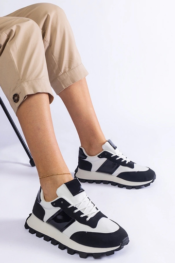 Baskets noires avec...