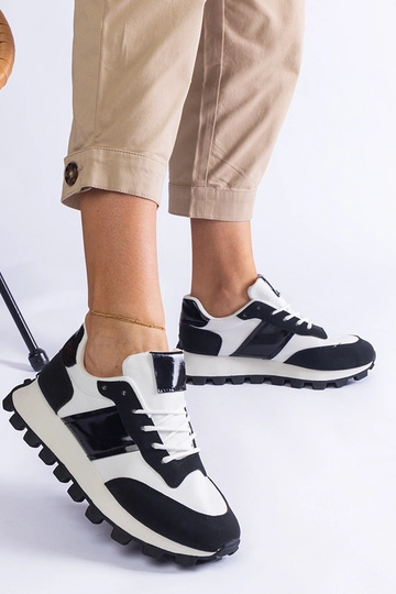 Baskets noires avec... 2