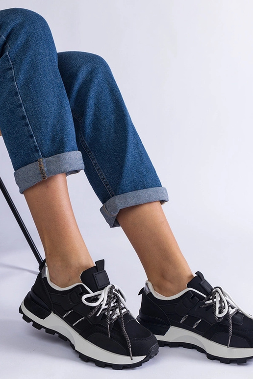 Baskets de sport noires pour femmes...