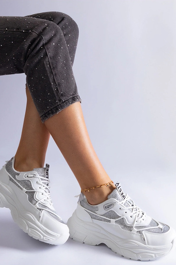 Baskets blanches avec... 2