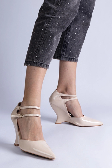 Escarpins compensés en cuir... 2