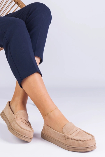 Chaussures pour femmes en...