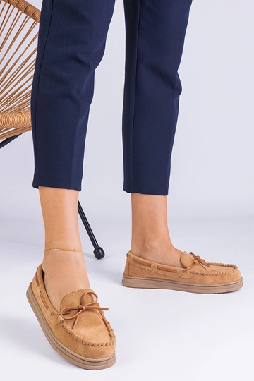 Chaussures pour femmes en... 2