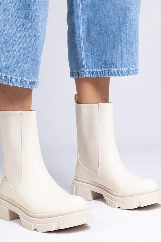 Bottines beiges avec tige élastique...