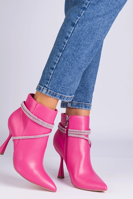 Bottines à talons hauts roses... Bottines à talons hauts roses...