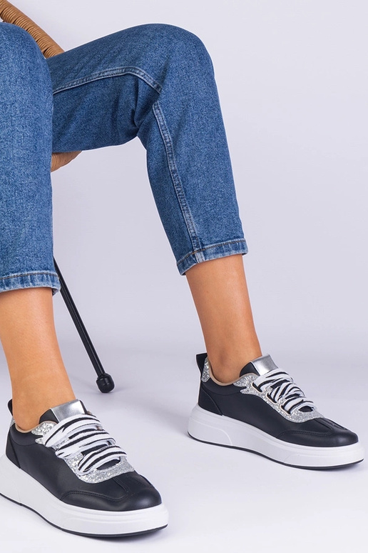 Baskets noires pour femmes décorées...