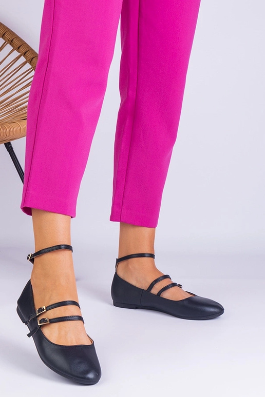 Ballerines noires en simili cuir avec...