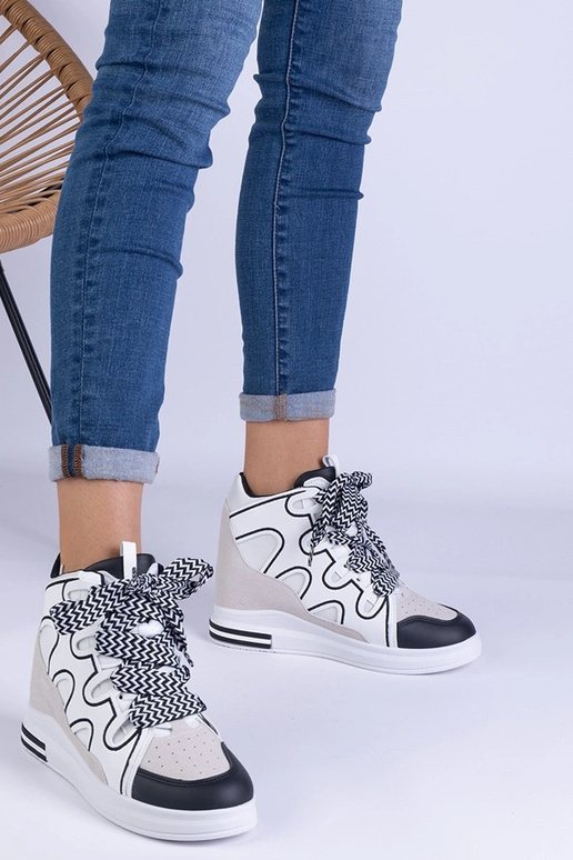 Baskets blanches pour femmes à lacets...