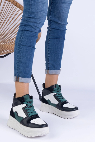 Baskets de sport noires et blanches pour femmes sur la plateforme Sunline 2