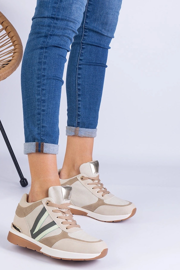Baskets beiges pour femmes avec semelle compensée cachée Ninella 2