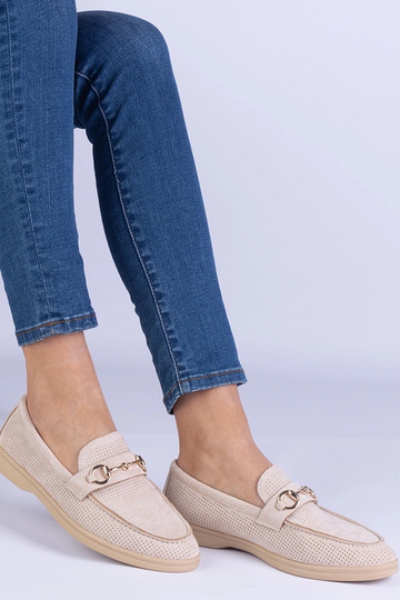 Chaussures ajourées en daim...