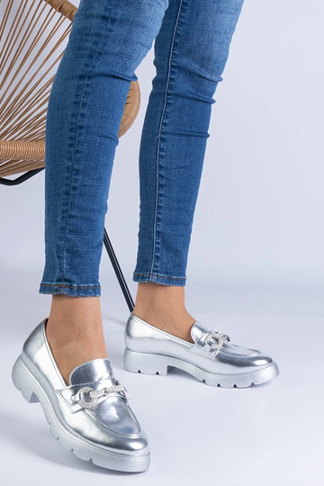 Demi-chaussures classiques argentées avec décoration Amikol 2