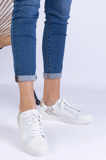 Baskets blanches pour... 2