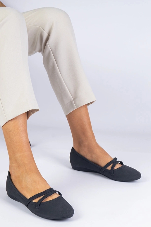 Ballerines noires pour femmes en cuir... Ballerines noires pour femmes en cuir...