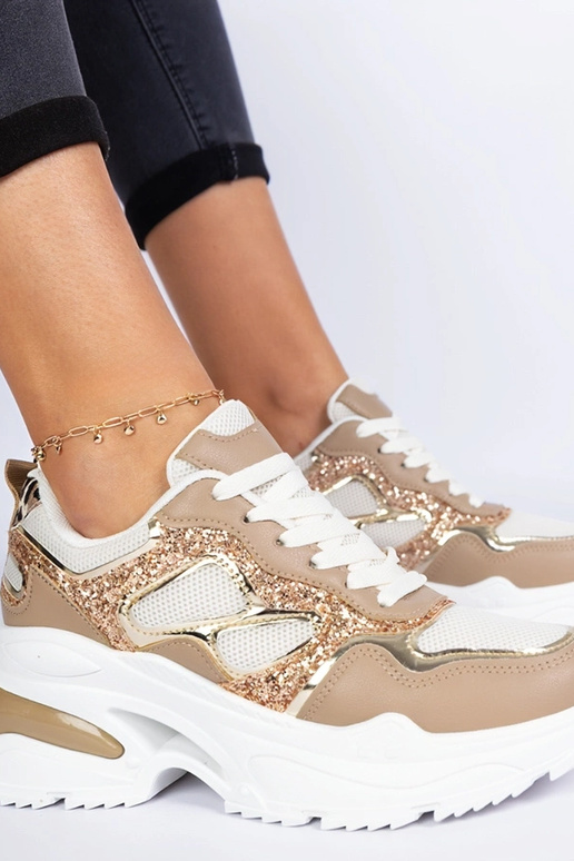 Baskets marron pour femmes ornées de... Baskets marron pour femmes ornées de...