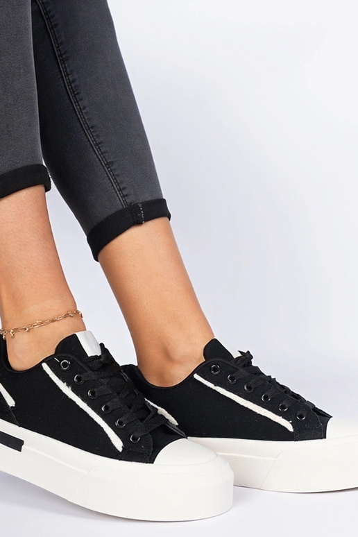 Baskets noires pour femmes en tissu... Baskets noires pour femmes en tissu...