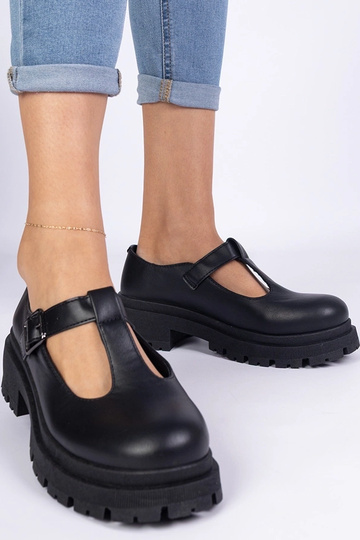 Chaussures à talons avec...