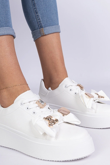 Baskets femme blanches... 2