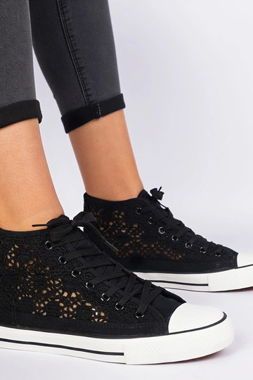 Baskets femme noires...