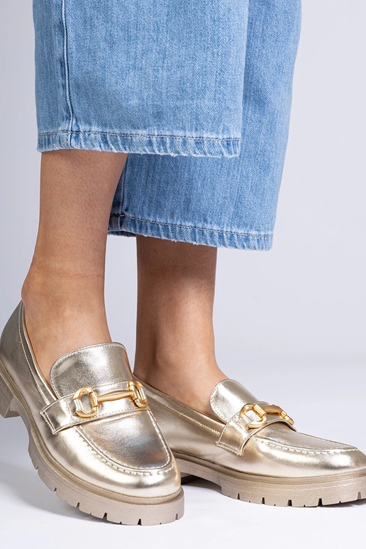 Mocassins élégants dorés avec...