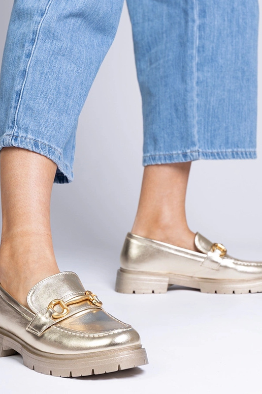 Mocassins élégants dorés avec...