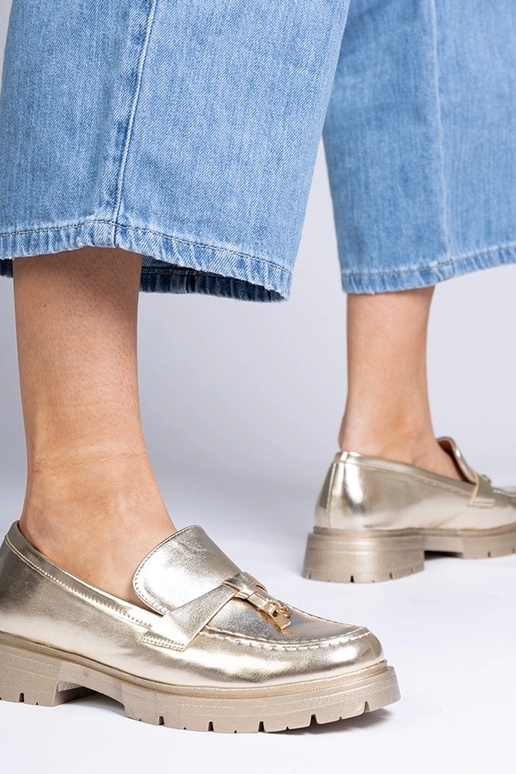 Mocassins élégants dorés en simili... Mocassins élégants dorés en simili...