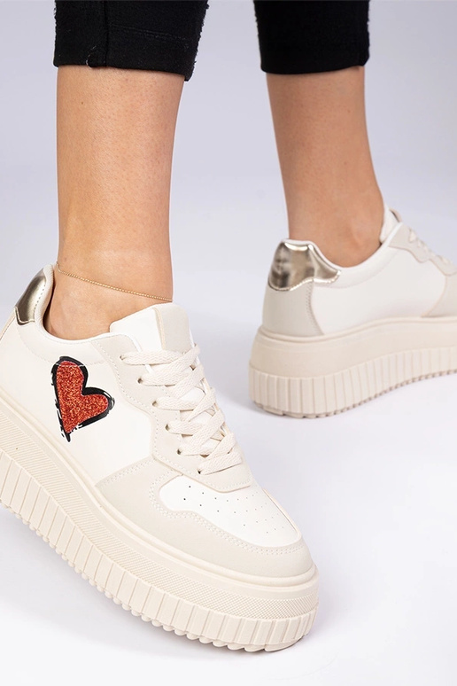 Baskets beiges pour femmes avec un... Baskets beiges pour femmes avec un...