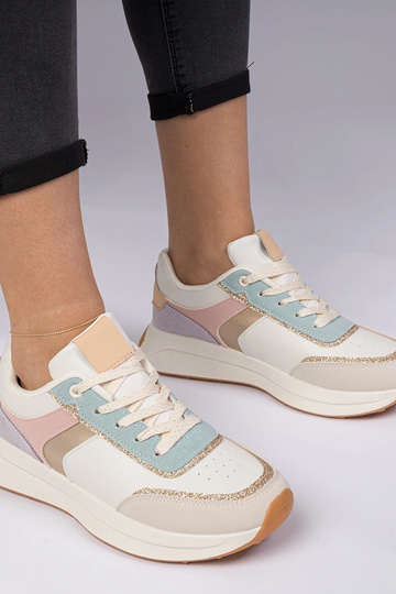 Baskets multicolores pour...