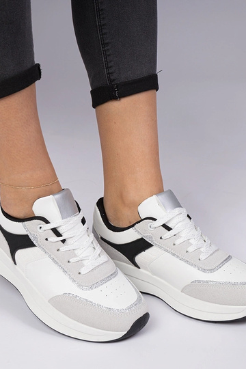 Baskets blanches pour...