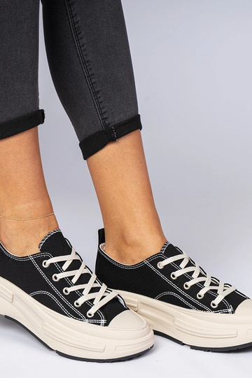 Baskets noires en matériau pour femmes Katerin