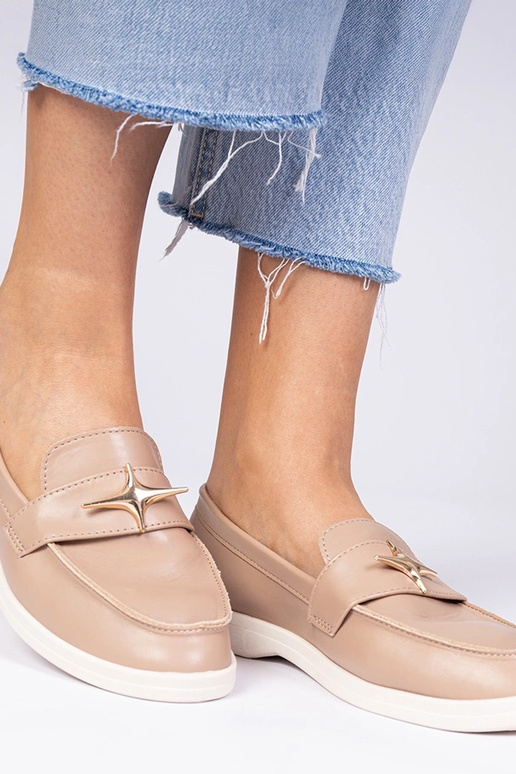 Mocassins pour femmes beige foncé... Mocassins pour femmes beige foncé...