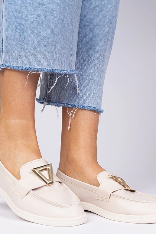 Mocassins pour femmes beiges avec... Mocassins pour femmes beiges avec...