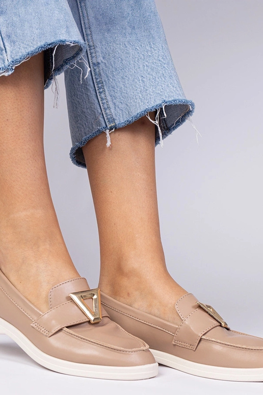 Mocassins pour femmes beige foncé... Mocassins pour femmes beige foncé...