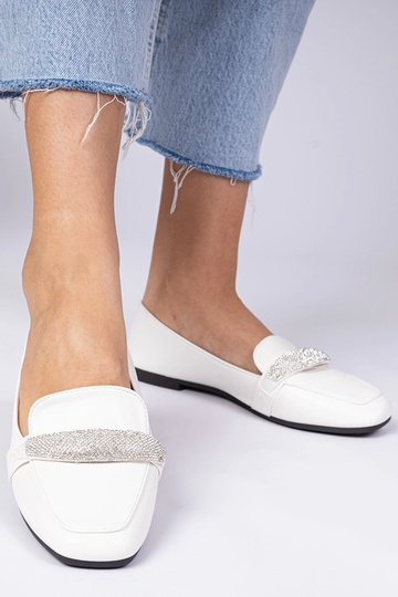 Mocassins blancs pour... 2
