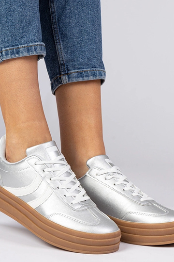 Baskets argentées pour...